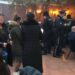 RASTURENA KORONA ŽURKA, NAPISANO 140 PRIJAVA! Bečka policija upala u balkanski restoran, tamo zatekli haos