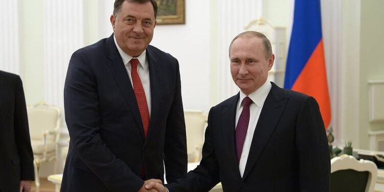 Dodiku je vrijeme isteklo: Sjedenjem “na dvije stolice” toliko je ponizio Rusiju i rusku diplomaciju “da će biti pušten niz vodu”