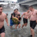 I pored zabrane Beranci plivali, prvi do krsta stigao desetogodišnjak