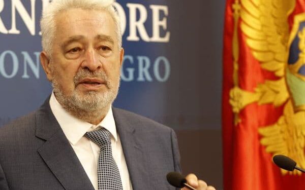 Krivokapić: Đukanović politički iskusan, vjerujem da će potpisati zakone