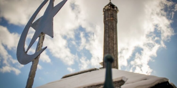 PERFIDNA IGRA: Osniva se partija crnogorskih “Muslimana”