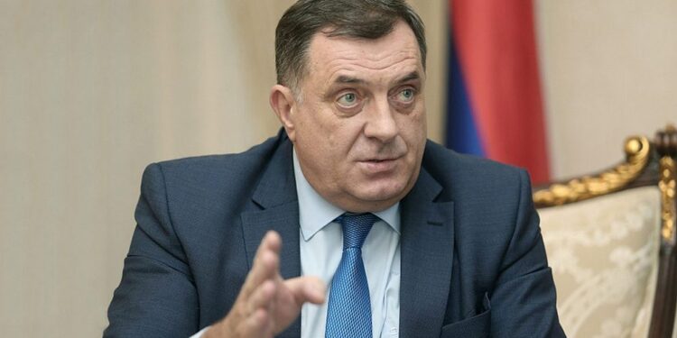 Dodikov šovinistički ispad: Izetbegović ima kompleks jer je ta porodica izdala pravoslavlje i prešla na islam zbog imovine!