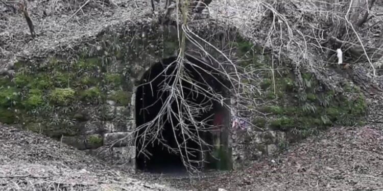 (VIDEO) Misterija nadomak Sarajeva: Otkriven još jedan tajni Titov tunel. EVO GDJE VODI!