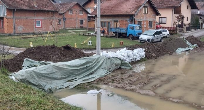 NABUJALA DRINA NOSI SVE PRED SOBOM: PRED STANOVNICIMA FOČE, USTIKOLINE I GORAŽDA JE BESANA NOĆ