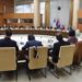 Sve se zatvara u ponoć, i stariji osnovci prelaze na onlajn