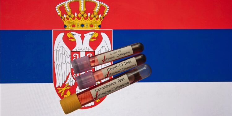 Srbija: Preminula još 21 osoba, 4.590 novozaraženih koronavirusom