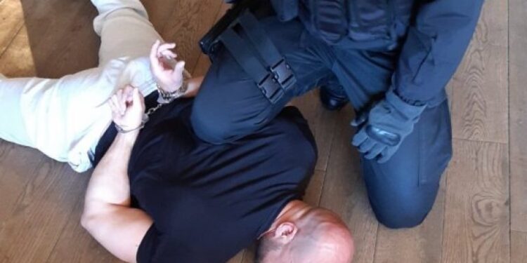 Uhapšen medicinski radnik iz Berana, osumnjičen za prodaju kokaina