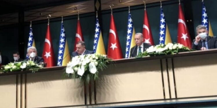 Džaferović nakon sastanka sa Erdoganom: ”Bosni i Hercegovini date povlastice kakve nema nijedna druga država na svijetu…”