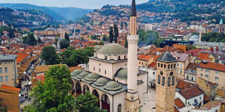 SARAJEVO GORI OD KORONE: NA KCUS-U PREMINULO JOŠ 14 OSOBA