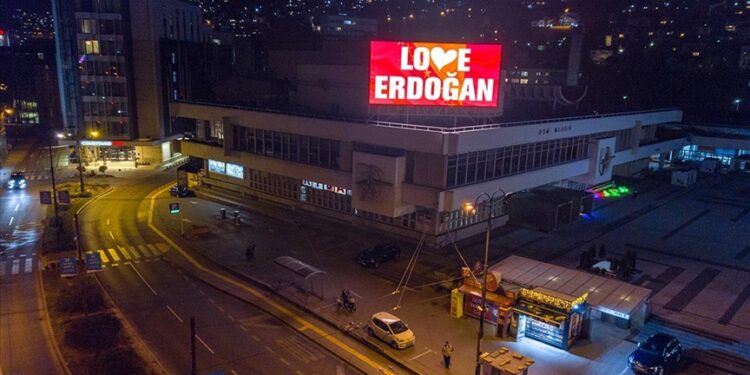 Podrška predsjedniku Turske: “Love Erdogan” na bilbordima u Sarajevu