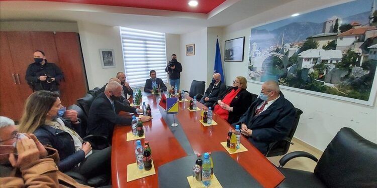 Ministrica vanjskih poslova BiH Biseta Turković posjetila konzulat BiH u Draču i naselja u kojima žive Bošnjaci