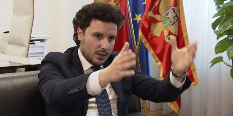 DRITAN UMISLIO DA JE ŠERIF: “Pola Crne Gore ne spava, jer je…” (foto)