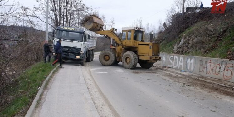 (VIDEO) Čišćenje smeća i rastinja u naselju Čukar