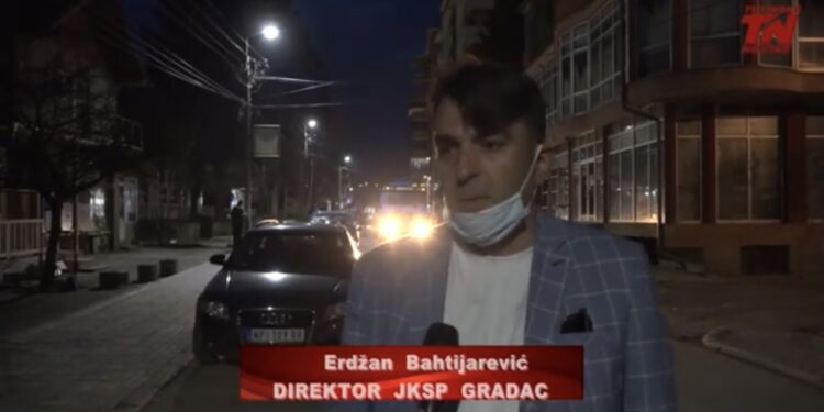 (VIDEO) U Tutinu nastavljena akcija čišćenja, pranjem asfaltnih površina