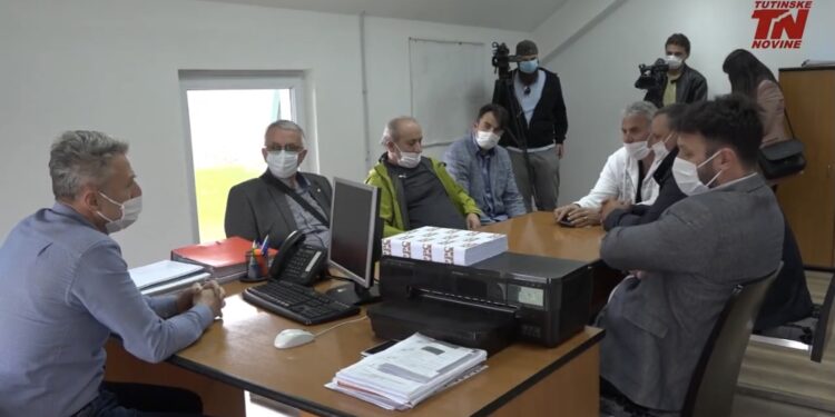 (VIDEO) Voda za piće u Tutinu potpuno ispravna