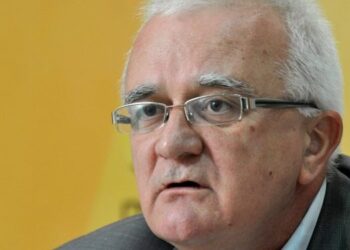 KO KAŽE DA JE KOS MRTAV?! Janjić: Da bi izašla iz Ukrajine, Rusija traži Republiku Srpsku