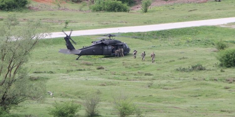 Poligon Manjača: Održana pokazna vježba oružanih snaga BiH i SAD