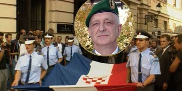 DAN DRŽAVNOSTI RH: Četvorica Bošnjaka 1990. dizala su hrvatsku zastavu pred Saborom