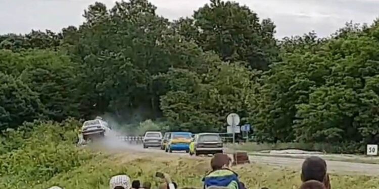 UŽAS! SNIMAK POGIBIJE AUTOMOBILISTE U KRALJEVU: Uznemirujuće! Pre horora se samo čulo – Ode spolja Šeki…