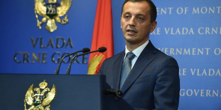 BOŠKOVIĆ: DRITAN POKUŠAVA DA PRESLIKA SCENARIO IZ SRBIJE U CRNOJ GORI…