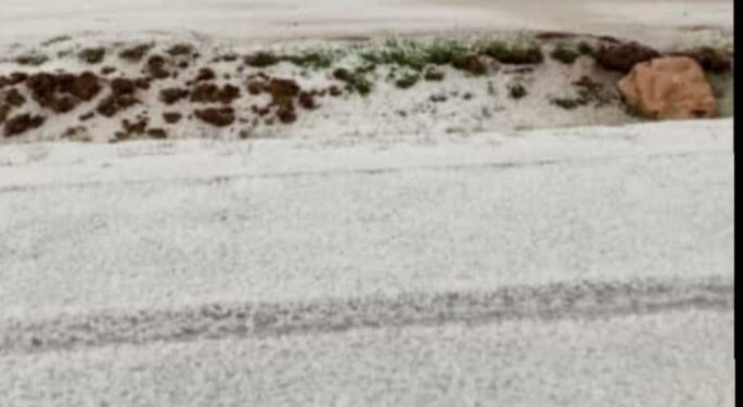 ZABELELO SE U SRBIJI! Snažno nevreme pogodilo Peštersku visoravan – formiran pokrivač visine do 20 cm (FOTO)