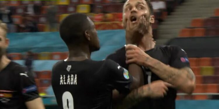 (VIDEO) ‘JE**O SAM TI MAJKU’: Arnautović umalo napraivo haos, dao gol pa totalno izgubio živce – Alaba ga jedva obuzdao!