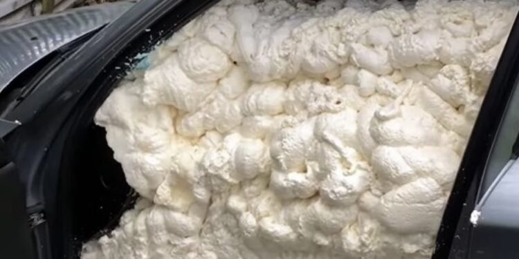 (VIDEO) Osveta radnika šefu zbog neisplaćenih plata: Trebao je platiti, ili zaključati auto