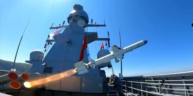 Erdogan: Uspješno testirana protubrodska raketa Turske, Atmaca
