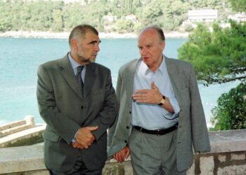 Stjepan Mesić: Tuđman je kazao kako Alija nema što tražiti kada se srpske i hrvatske škare slože