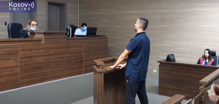 (VIDEO): Sud u Prištini odredio 30 dana pritvora Podgoričaninu za nacionalistički ispad na Gazimestanu