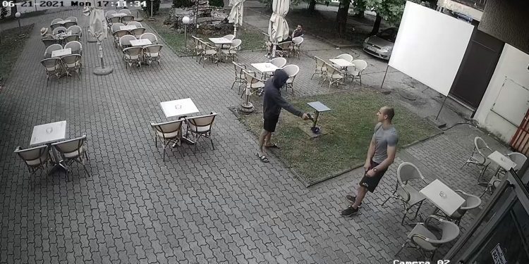 (VIDEO) POJAVIO SE SNIMAK PUCNJAVE U ČAČKU!