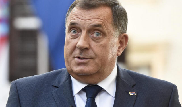 Dodik: “Osjećam se neprijatno u Sarajevu, gdje god me vide pokazuju mi srednji prst”