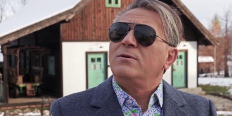 HALID MUSLIMOVIĆ SE PRISJETIO RATNIH STRAHOTA: “Znam ko mi je srušio kuću i kada”
