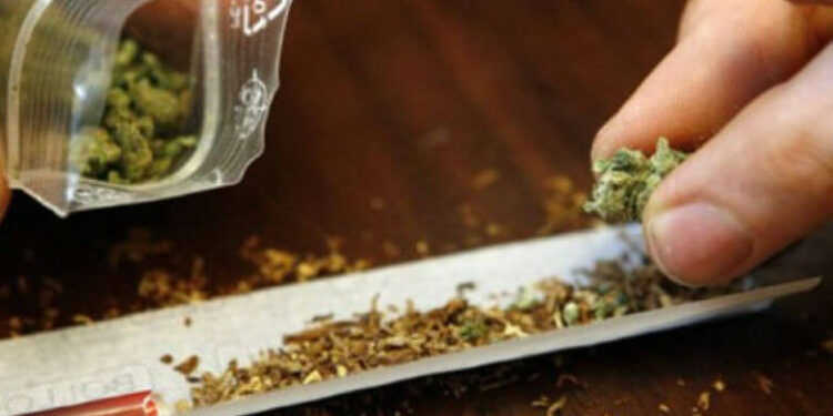 KO SE VAKCINIŠE, DOBIJE GRATIS DŽOINT! U Vašingtonu smislili rješenje kako da privuku što više stanovništva