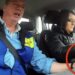 (VIDEO) Počela je pisati poruke na mobitelu dok je vozila. Sada pogledajte šta je instruktor uradio!