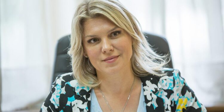 DRAGINJA Vuksanović Stanković: Pod zastavom tuđe države “biju se vole se– DF– Bečić– Krivokapić