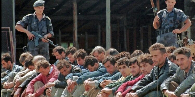 Srebreničani Srbima Podrinja: Pitajte očeve gdje su bili u julu 1995. godine