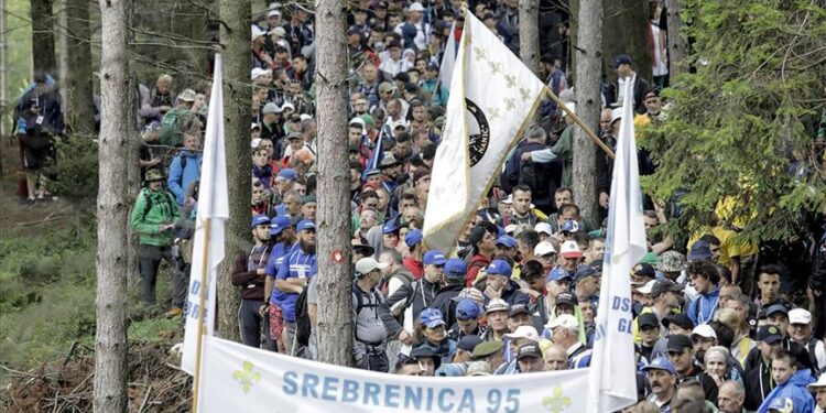 Iz Sarajeva krenula grupa učesnika Marša mira