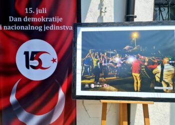 Otvorena izložba “15.jul-odbrana demokratije” u Novom Pazaru o neuspjelom vojnom puču u Turskoj
