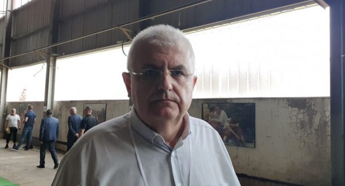 Nenad Čanak: Vučić treba dolaziti u Potočare sve dok ga ne prestanu kamenovati