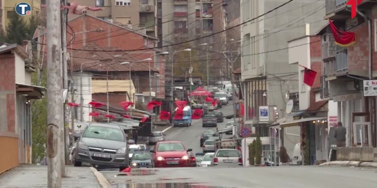 Pucnjava u Južnoj Mitrovici, ubijena jedna osoba, traga se za osumnjičenima