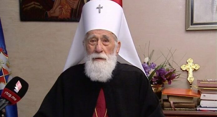 VLADIKA MIHAILO NAPADNUT U TREBINJU PO POVRATKU SA KOMEMORACIJE U SREBRENICI