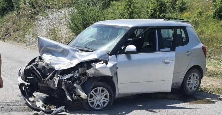 (FOTO) U saobraćajnoj nesreći povrijeđen načelnik Opštinske uprave Tutin