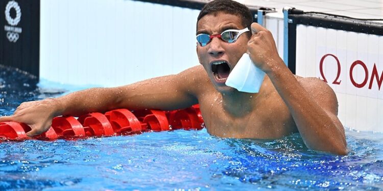Iznenadio svijet! Plivač iz Tunisa Ahmed Hafnaoui priredio senzaciju i osvojio zlatnu medalju!