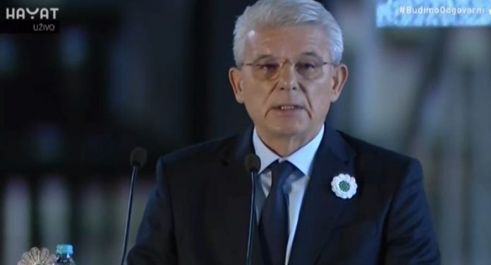 DŽAFEROVIĆ: OVDJE SVE GOVORE HILJADE BIJELIH NIŠANA, ZELENI TABUTI I SUZE MAJKI KOJE OPLAKUJU DJECU