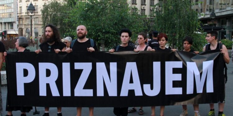“Žene u crnom” organizuju stajanje u crnini i tišini na Trgu Republike u Bogradu!