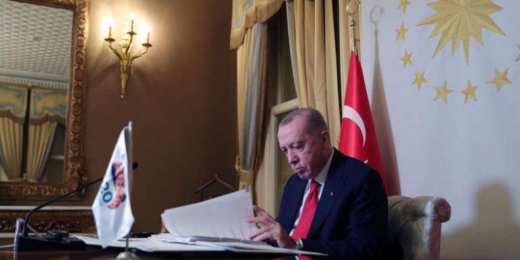 ERDOGAN U PRVOJ ZVANIČNOJ POSJETI CRNOJ GORI: Na proputovanju će svratiti u Sarajevo i prisustvovati svadbi kćerke Bakira Izetbegovića