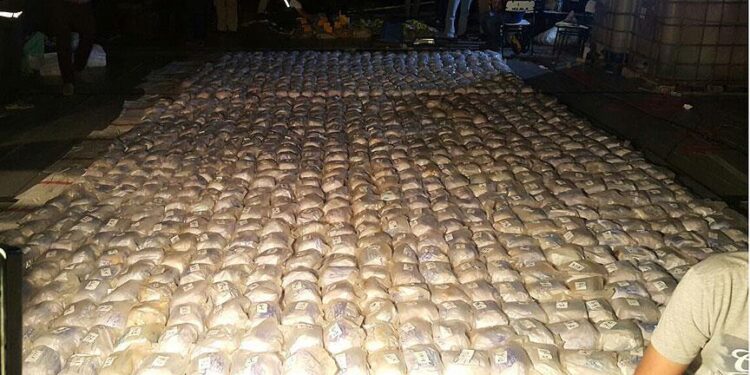 Najveća zapljena droge ikad u Crnoj Gori: U Zeti zaplijenjena tona i po kokaina