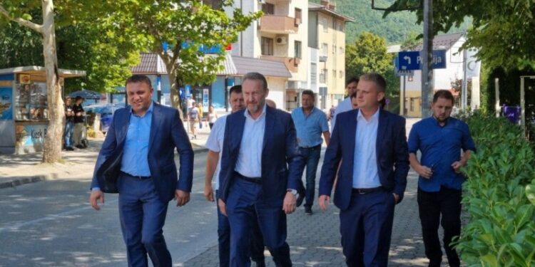 Izetbegović u Ključu: SDA ima snagu i obračunat će se sa onima koji prave probleme u BiH
