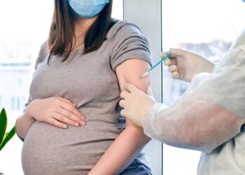 Američki stručnjaci smatraju da trudnice treba da se vakcinišu protiv korone